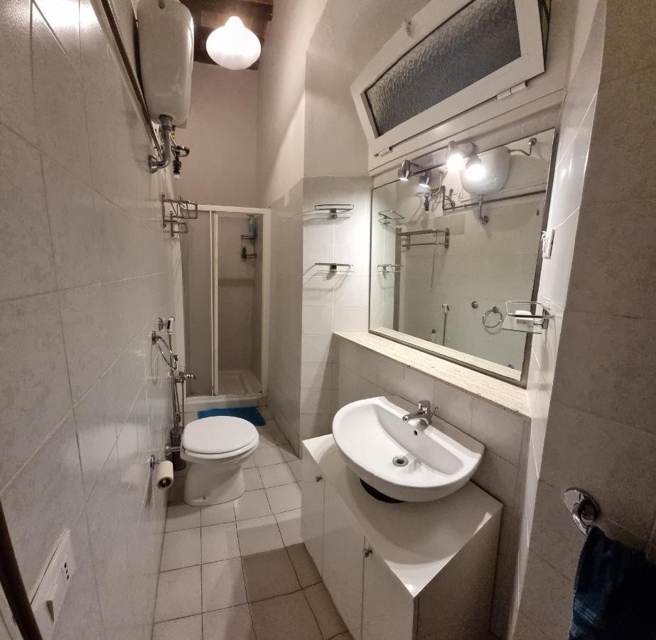 Onda Blu - Bilocale Con Aria Condizionata A Due Passi Dal Castello E Dal Torrione E Rivellino Apartment Piombino Bagian luar foto